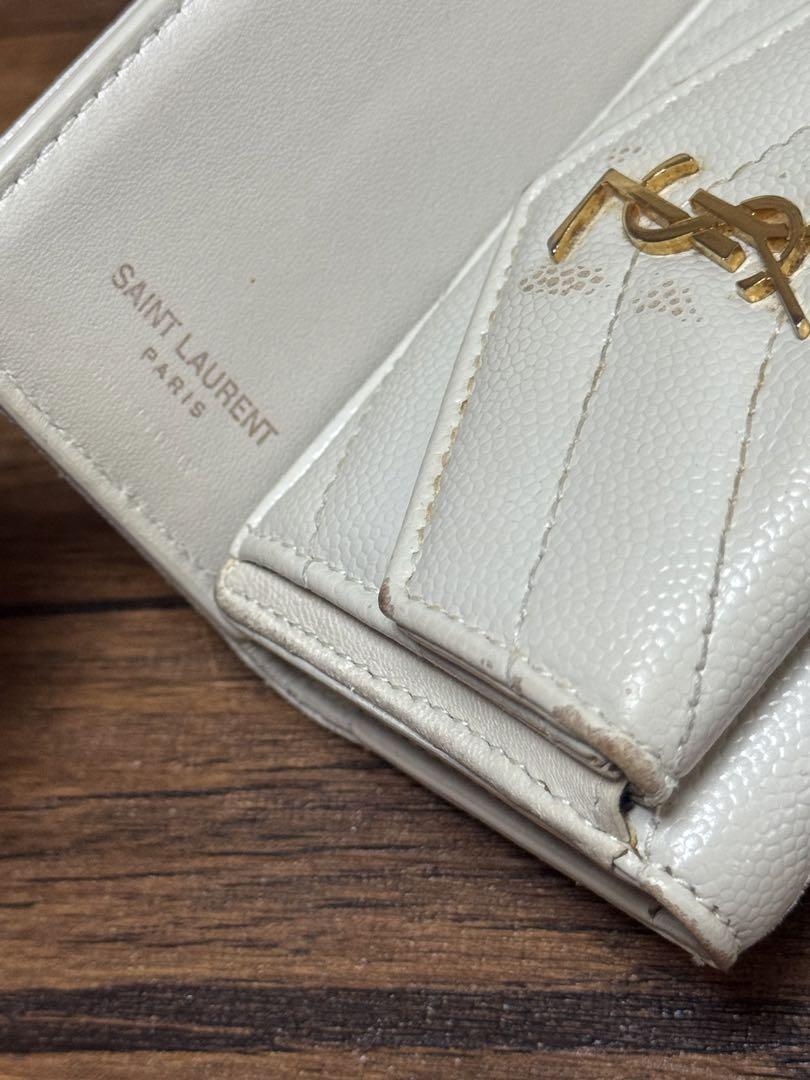 SAINT LAURENT 三つ折り財布 ホワイト SAINT LAURENT 三つ折り財布 ホワイト - メルカリ