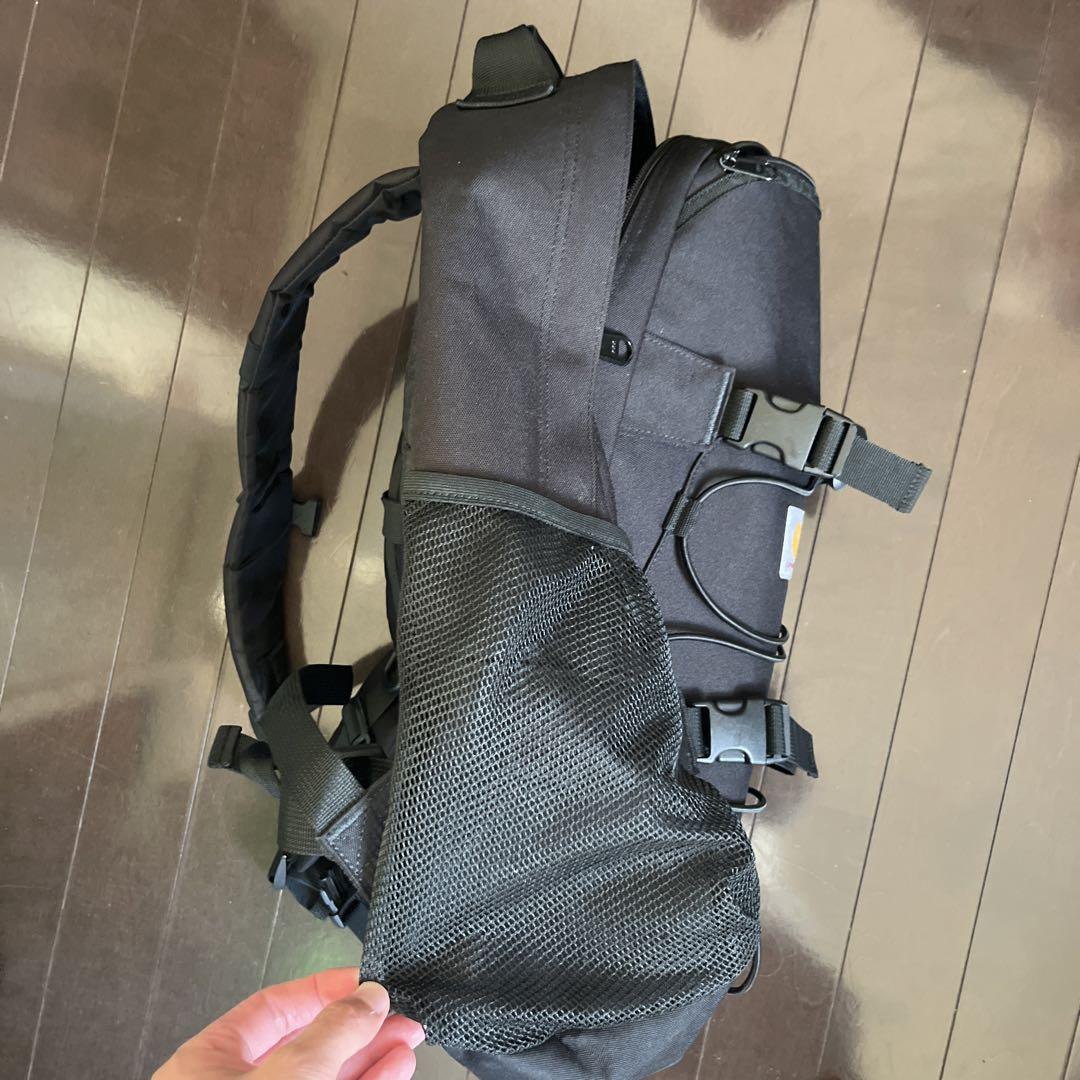 Carhartt 黒 リュック