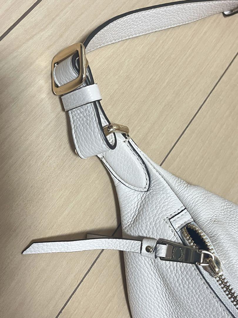 COACH ボディバッグ　ウエストバック　ホワイト