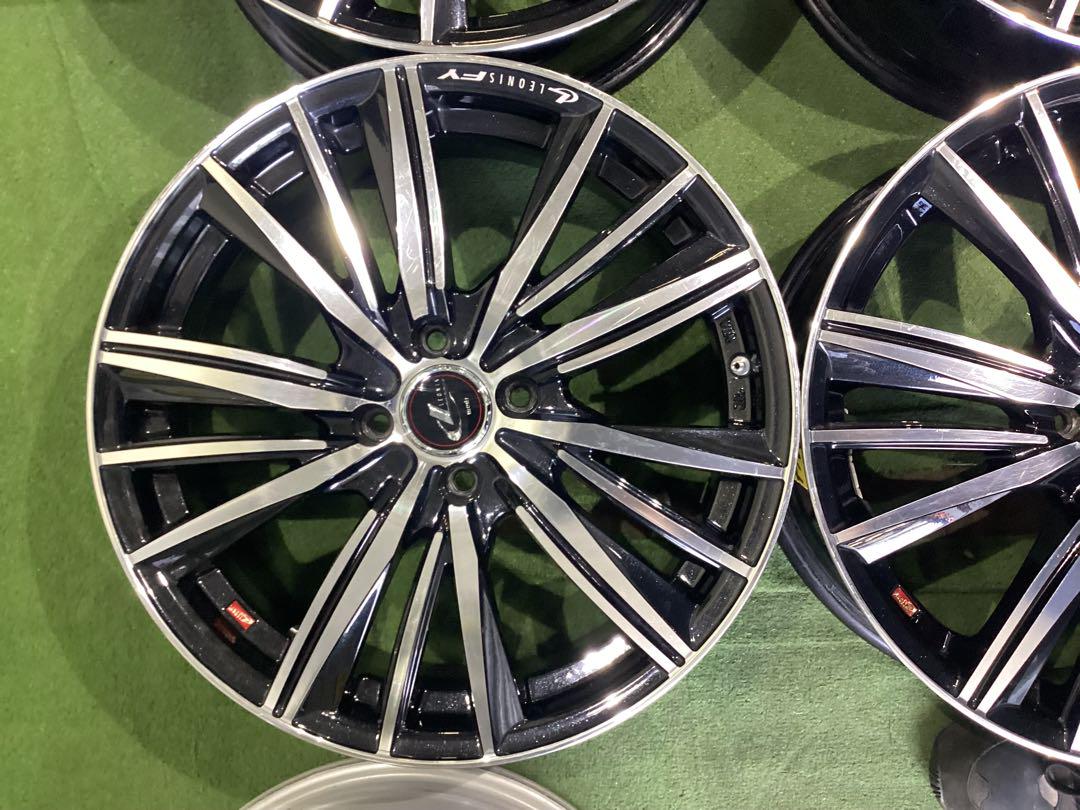 サイズ17X6.5J