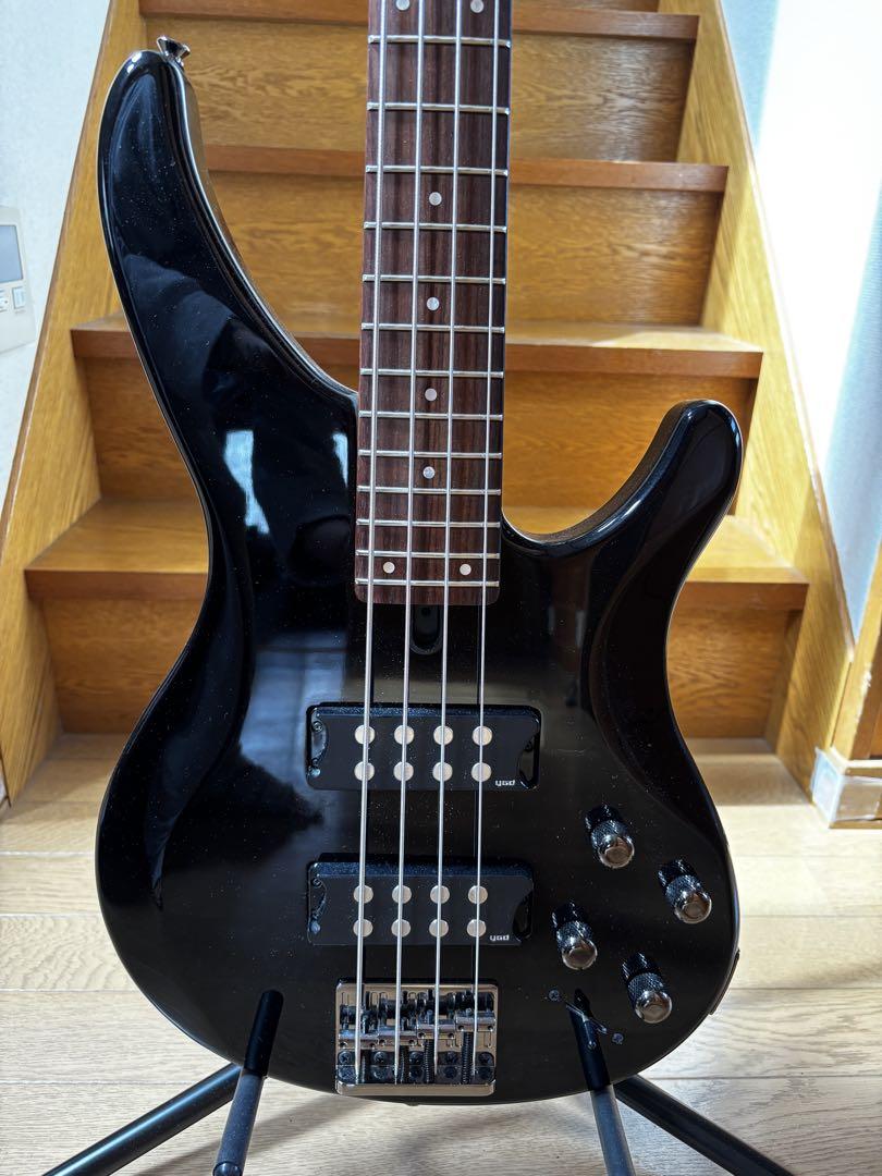 【美品】YAMAHA エレキベース TRBX304 ブラック(おまけ付)