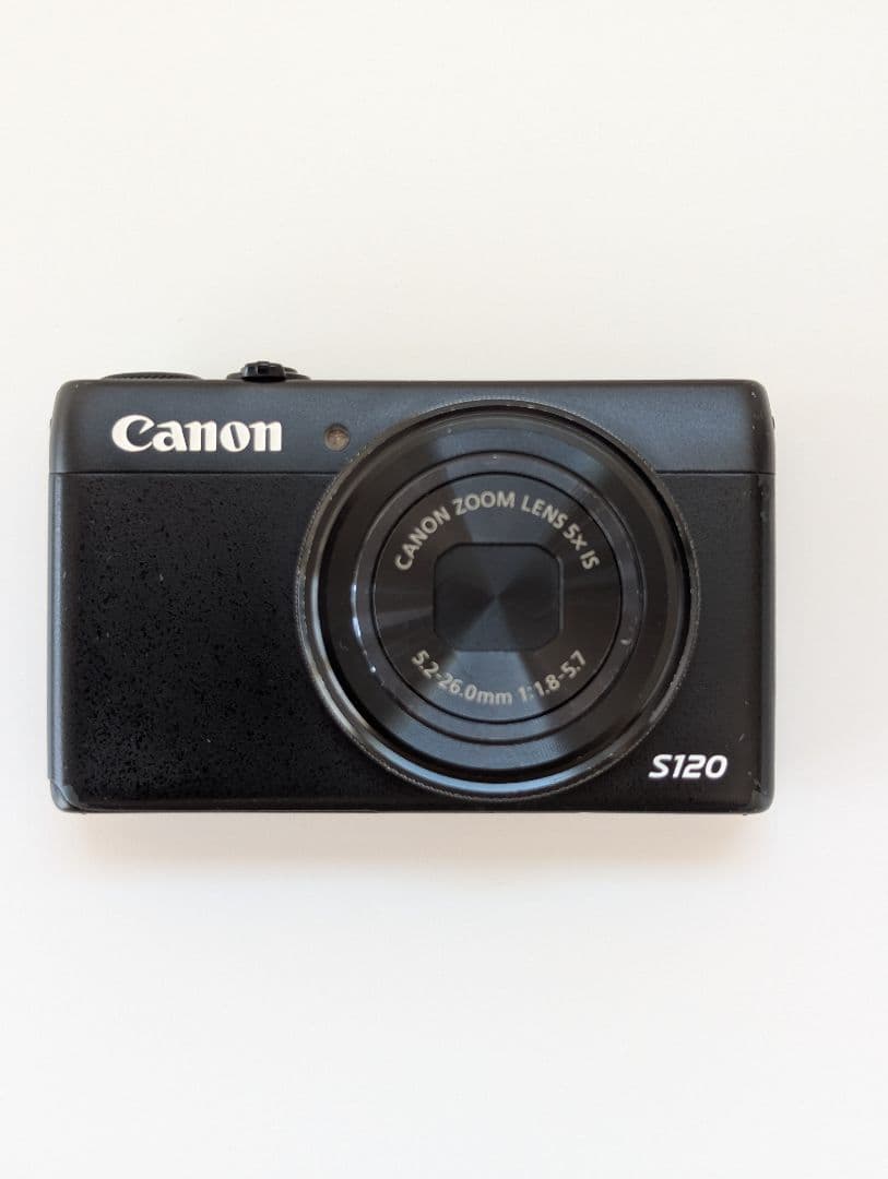 Canon PowerShot S120 本体と付属品