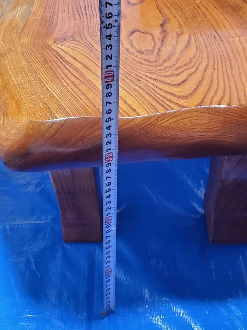 天然ケヤキ一枚板ローテーブル目立った傷や汚れなし MARWIL-DEMENAGEMENTS_CH