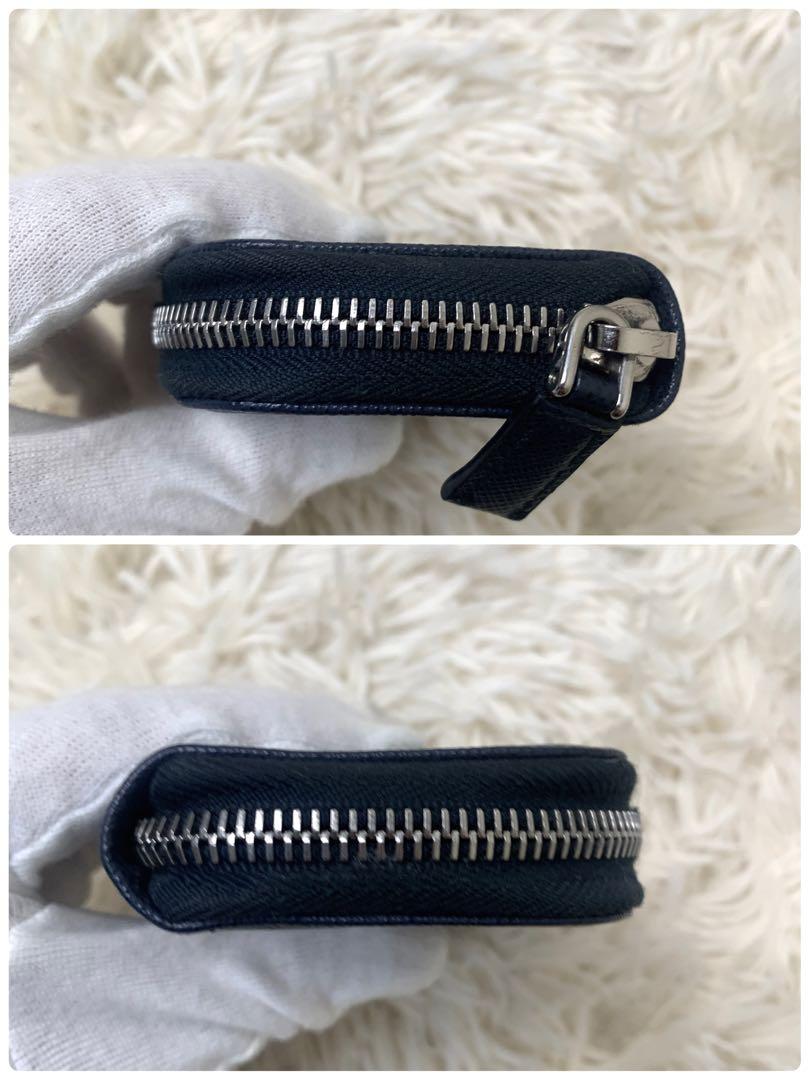 【極美品】PRADA プラダ レザー キーケース 6連 ネイビー 極美 付属完備プラダ 6連キーケース サフィアーノレザー