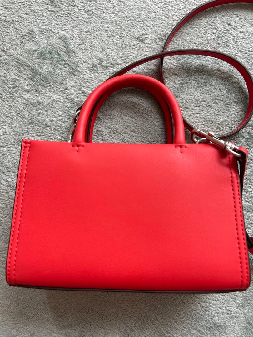 トリーバーチTORYBURCH☆ミニバッグ☆ショルダーバッグポシェット☆2way