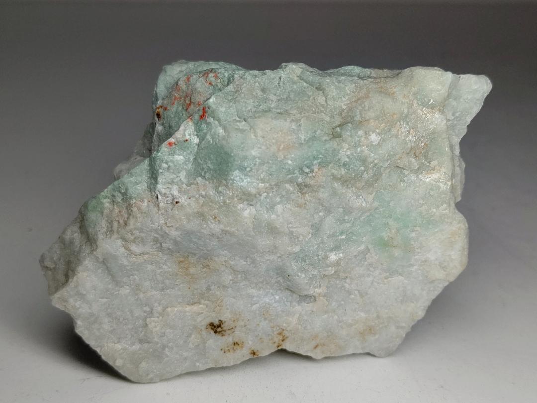 格安低価 白緑 鑑賞石 自然石 誕生石 鉱物 水石 MNpUj-m53424081502 265g M 翡翠 ヒスイ 原石 正規品2022