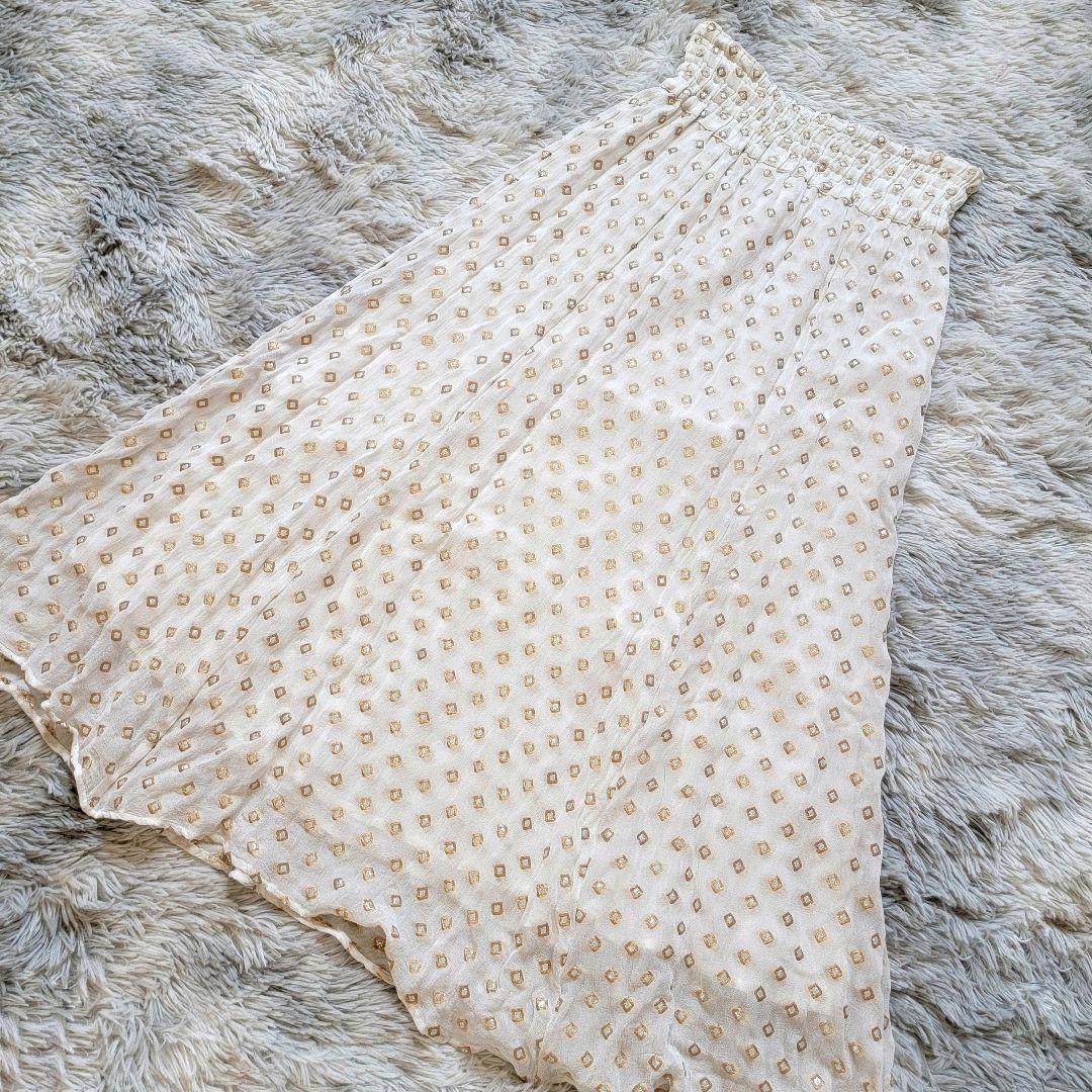 ヌキテパ●極美品総刺繍♪ダイヤ柄シフォンAラインフレアシルエットマキシ丈スカート ヌキテパ●極美品総刺繍♪ダイヤ柄シフォンAラインフレアシルエットマキシ丈スカート