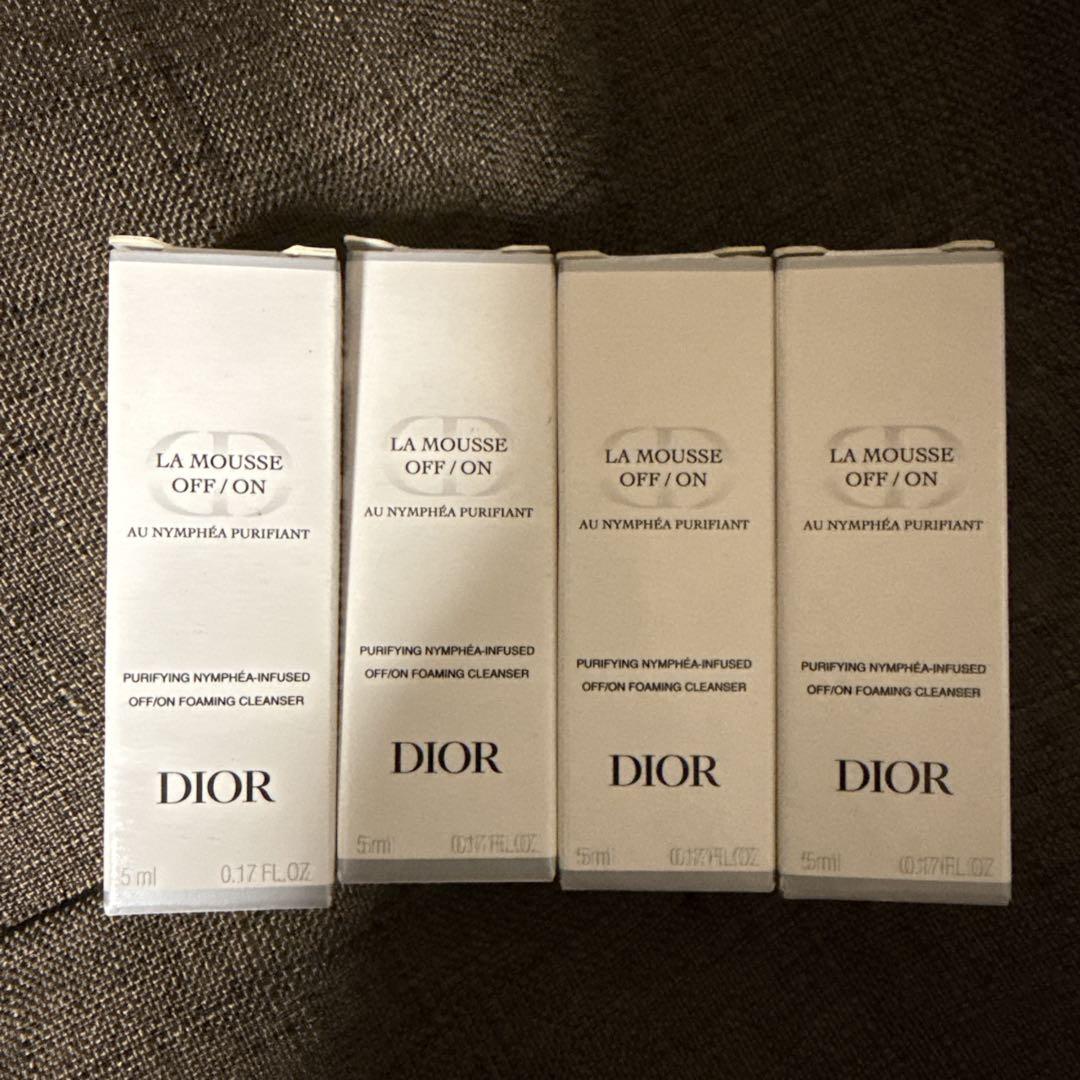 ディオール　ラムースピュリファインオフオン　リムーバーパッド付き DIOR】 Dior La Mousse OFF/ON infused with Purifying Nymphéa