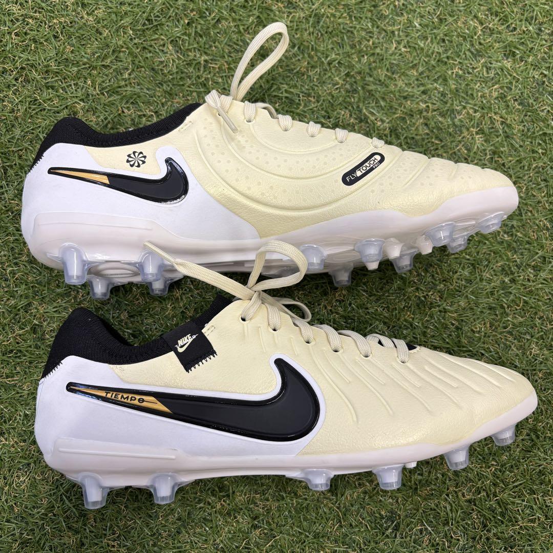 【新品同様品】NIKE ティエンポ レジェンド 10 PRO AG-PRO