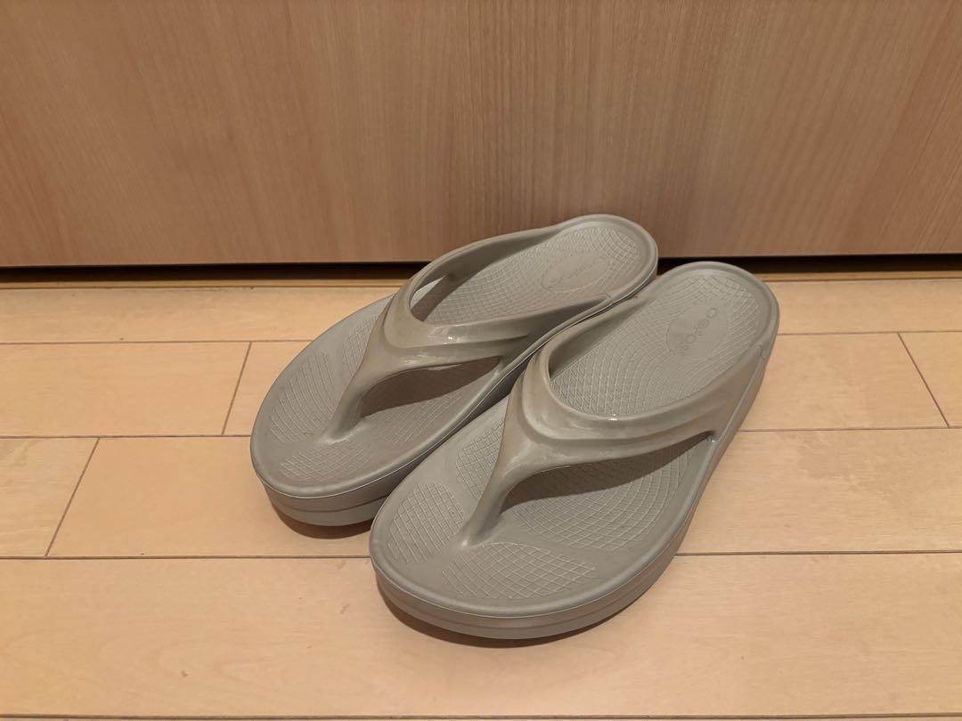 OOFOS OOMEGAウーフォス ウーメガ 厚底 ノマド ベージュ　24cm