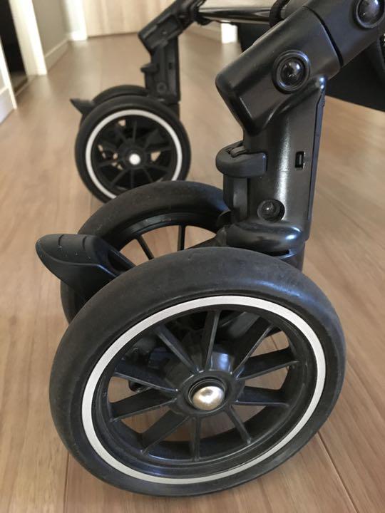 100%新品人気 ベビーカー Combi メチャカルハンディ オート4キャス エッグショックHF MiPKd-m53440279156 SALE2022