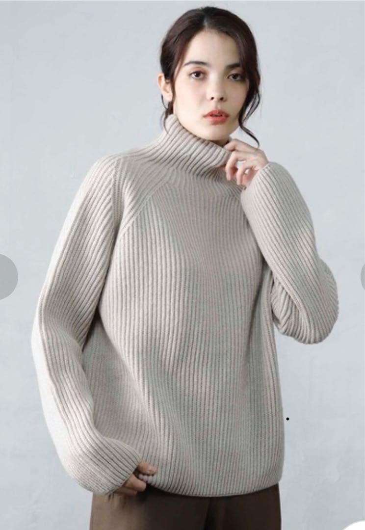 ウヴラージュクラス ハイネックニットプルオーバー SIZE OUVRAGE CLASSE