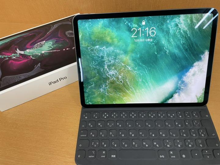 iPad Pro(11インチ)Wi-Fiモデル スマートキーボードフォリオ付
