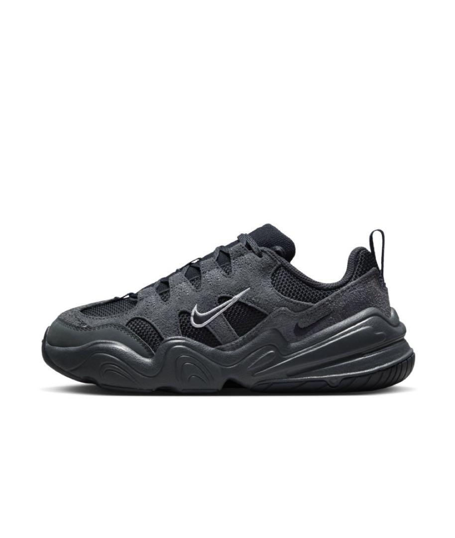 NIKE ウィメンズ テックヘラ