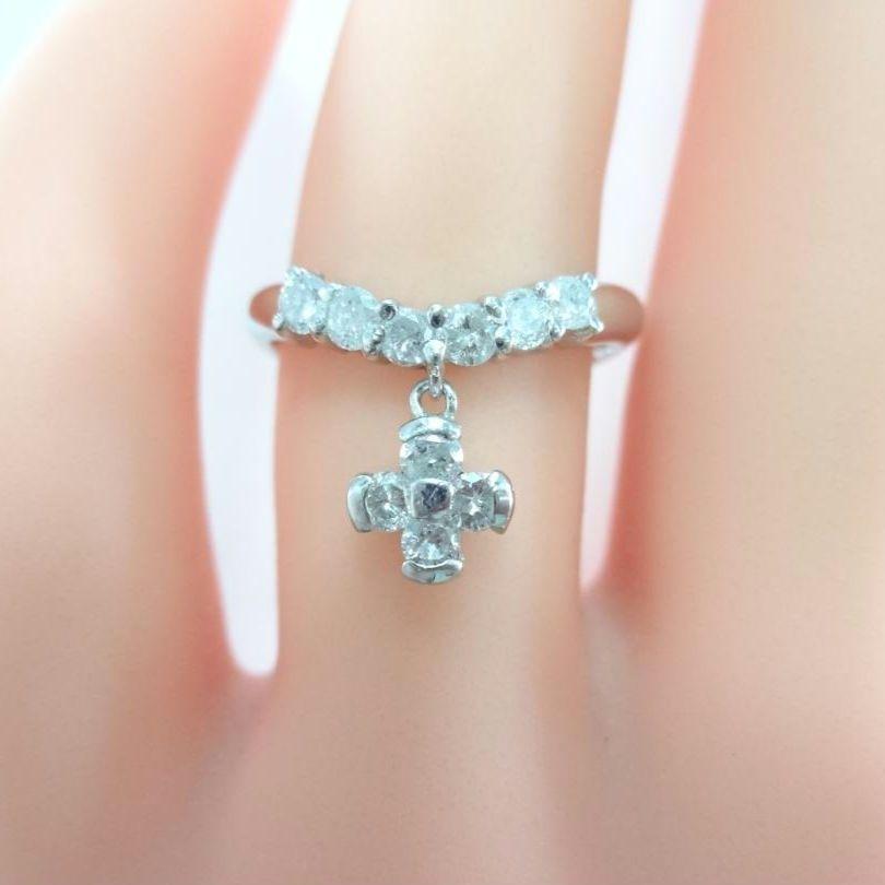 【美品】0.50ct　ダイヤモンド　カーブエタニティ　クロス　リング　プラチナ
