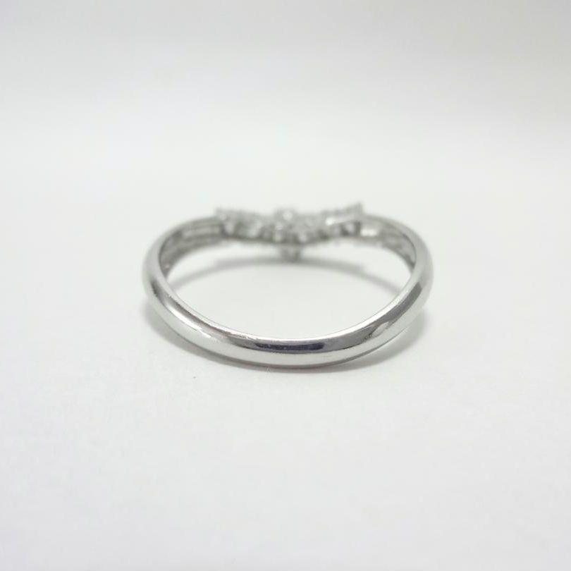 【美品】0.50ct　ダイヤモンド　カーブエタニティ　クロス　リング　プラチナ