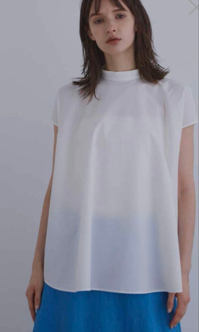 LE PHILE SOLOTEXノースリーブブラウス White