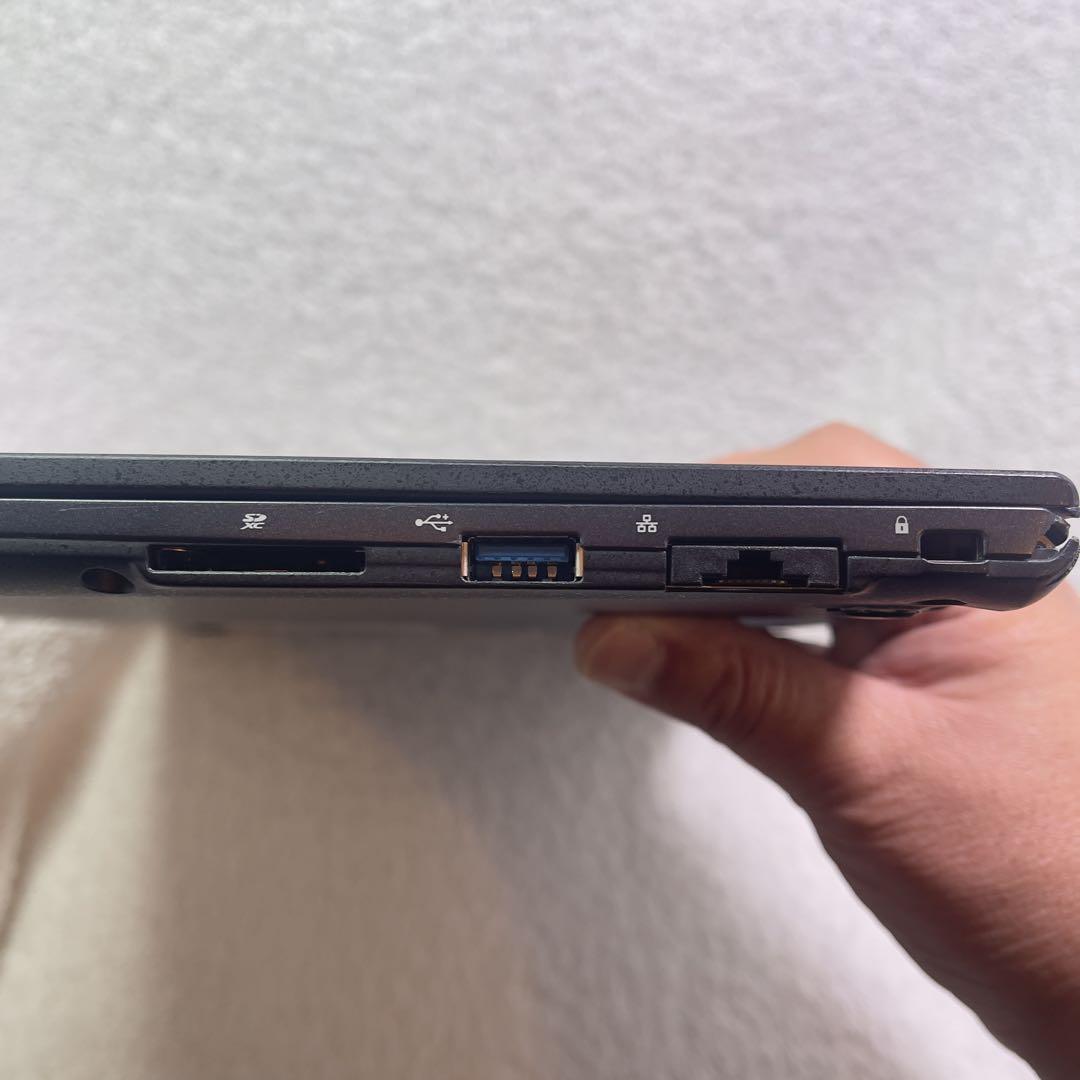 美品 Window10 Pro ノートパソコン LIFEBOOK U937/P