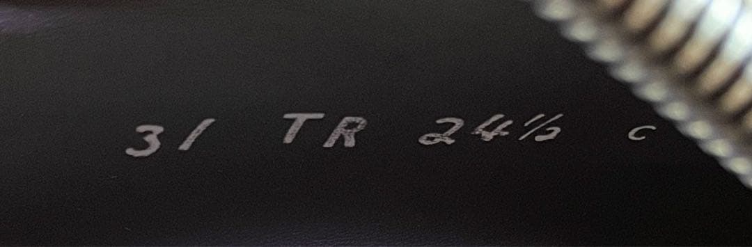 新品リーガルストレートチップスクラッチタフ皮革レザー黒レザーシューズ24.5 新品リーガルストレートチップスクラッチタフ皮革レザー黒レザーシューズ24.5