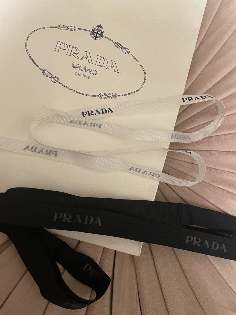 新品♡PRADAサフィーアノ バイカラ 2つ折り 財布 画像10
