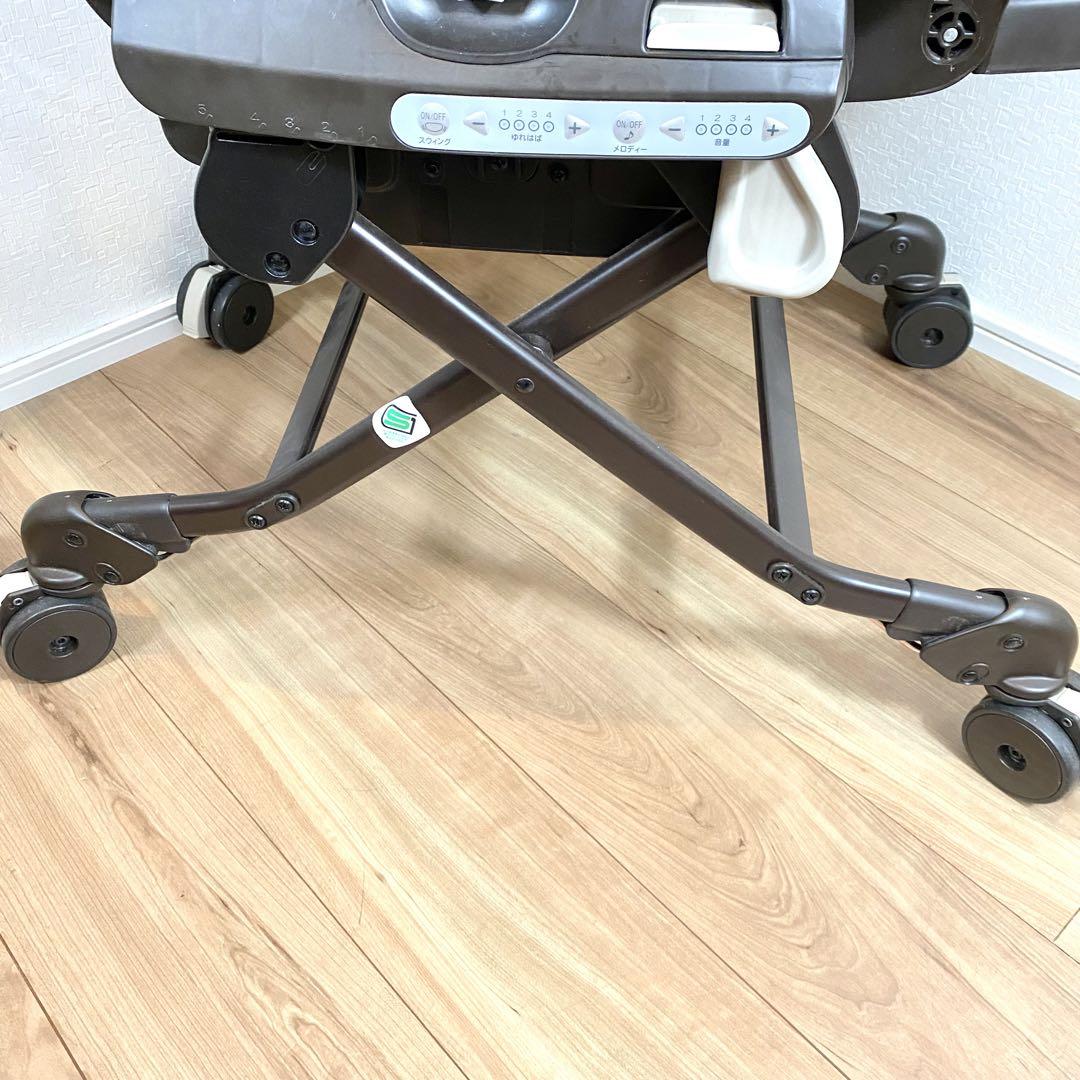 【美品】Combi ネムリラ オートスイング ダッコプラス バウンサー 電動