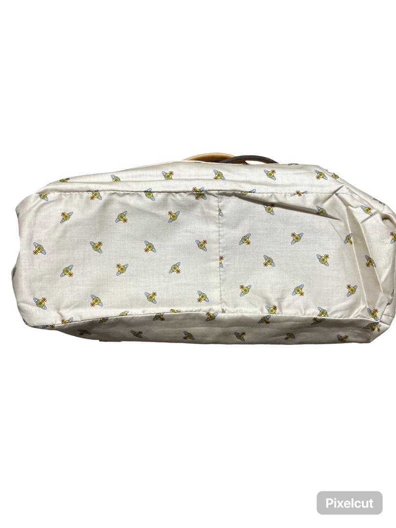 ヴィヴィアン・ウエストウッド　ベージュレザーショルダーバッグ