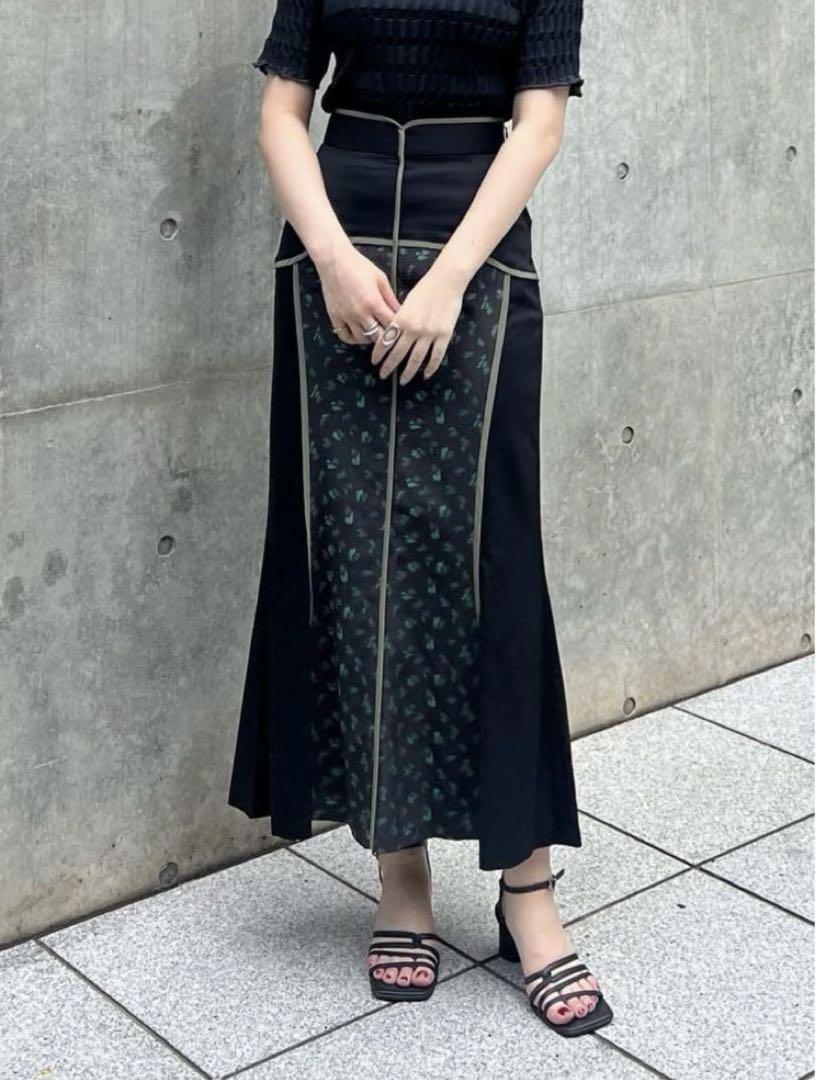 PUBLIC TOKYO フラッタージャガードスカー ト