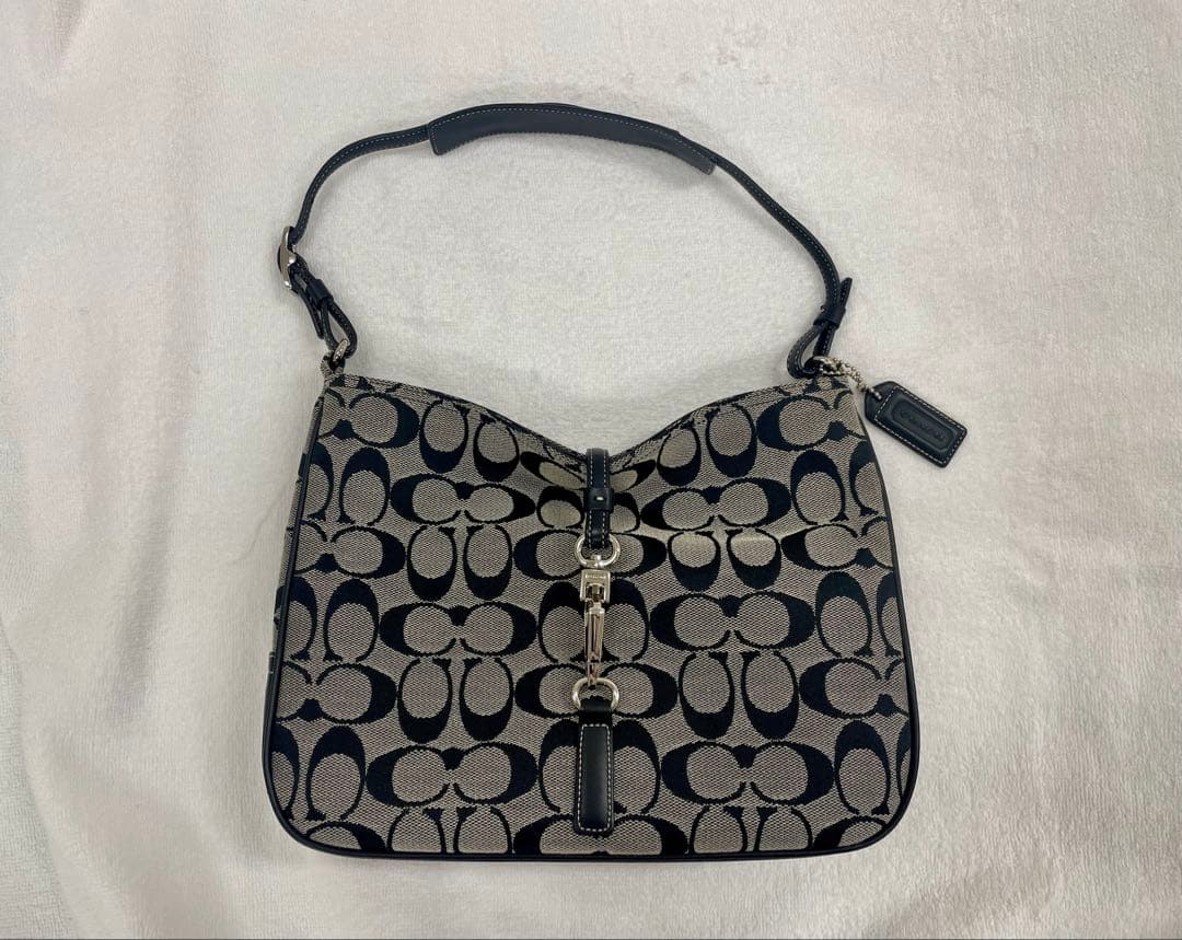 Coach shoulder bag