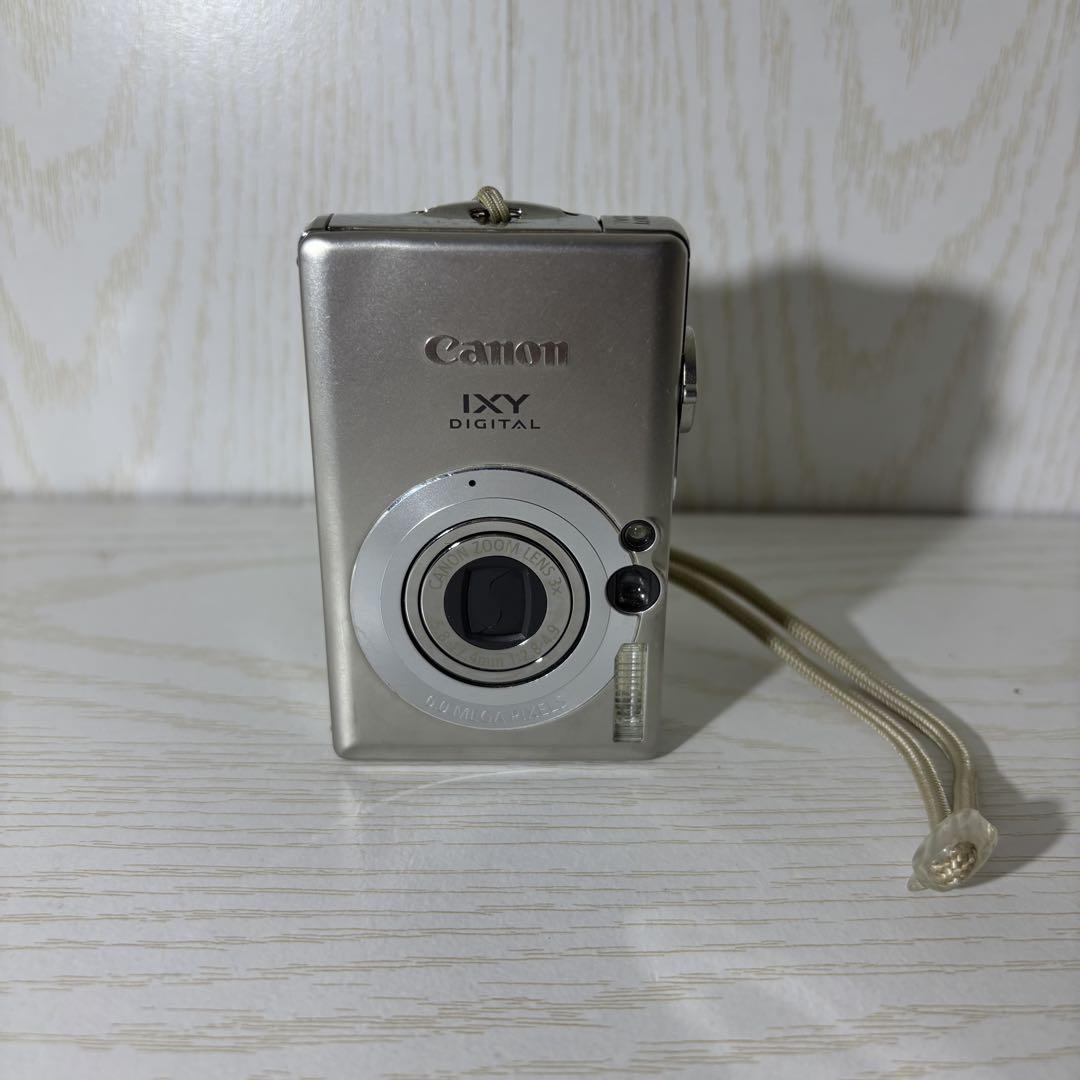 s*様 Canon IXY DIGITAL シルバー