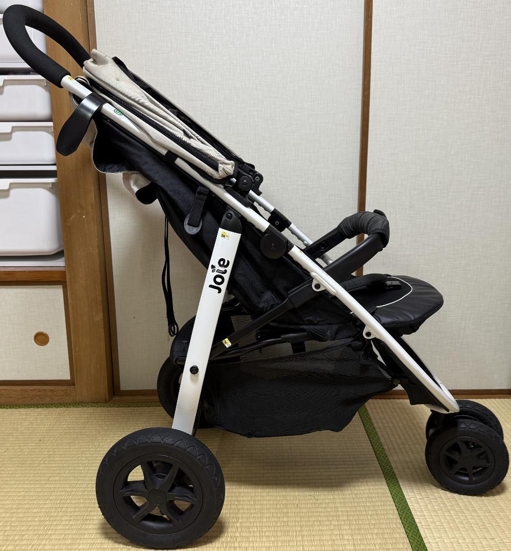 【足立区引取限定】Joie ジョイー ライトトラックスエア 三輪ベビーカー