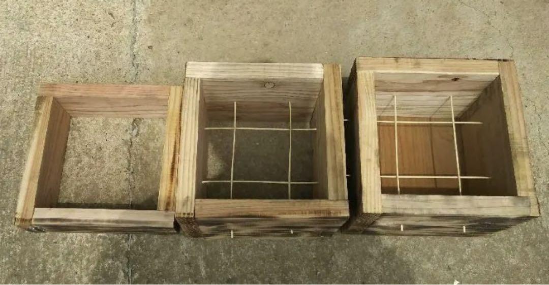 残0 ニホンミツバチ重箱式 巣箱　蜜蜂巣箱　重箱式