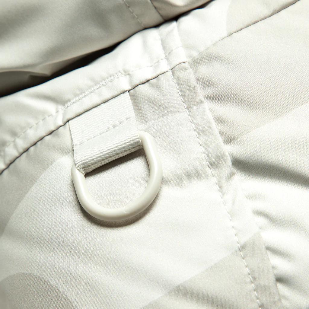 The North Face x Kaws ヒマラヤンパーカー ホワイト 画像4