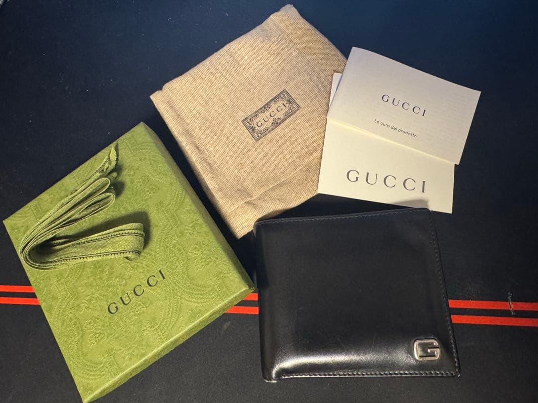 GUCCI グッチ 折りたたみ財布 ウォレット レザー 黒