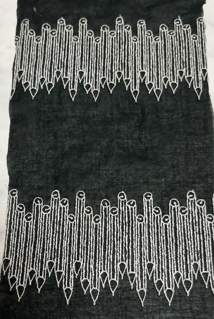 レア　希少　rytmi ブラック　はぎれ　ミナペルホネン