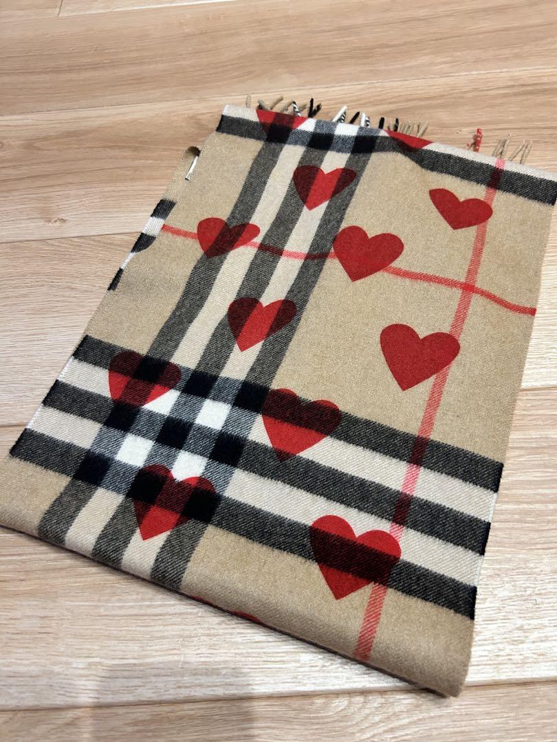 【最終価格】Burberry☆バーバリー　マフラー　ハート