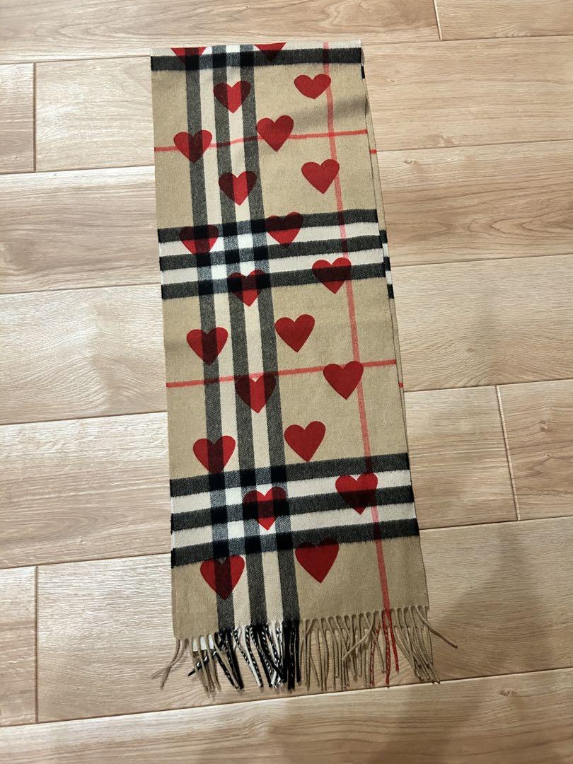 【最終価格】Burberry☆バーバリー　マフラー　ハート