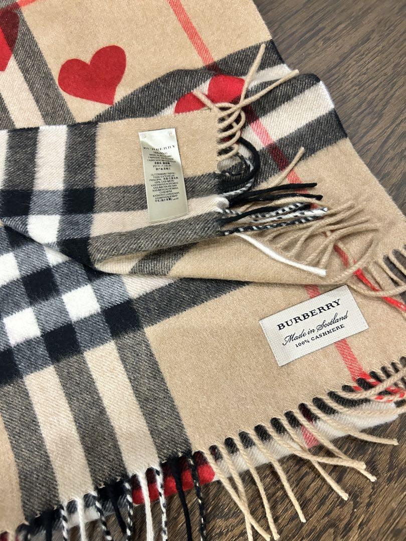 【最終価格】Burberry☆バーバリー　マフラー　ハート