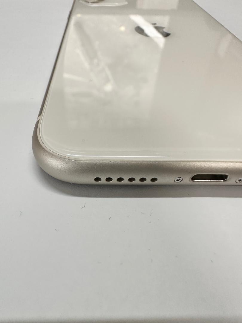 <美品>iPhone11 シルバー 64GB SIMフリー 残債なし スマートフォン本体 <美品>iPhone11 シルバー 64GB SIMフリー 残債なし スマートフォン本体
