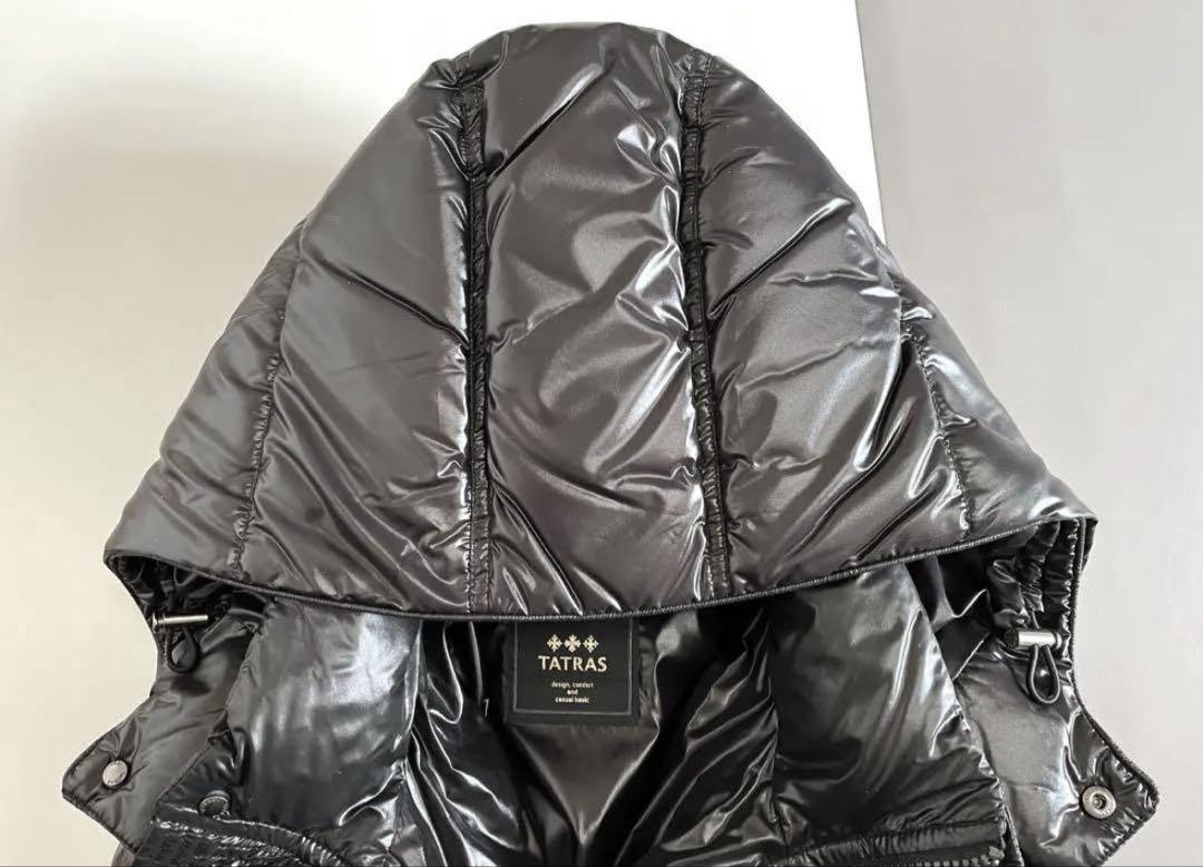 【美品】TATRAS メンズフーデッドダウンジャケット 黒 MTA13A460