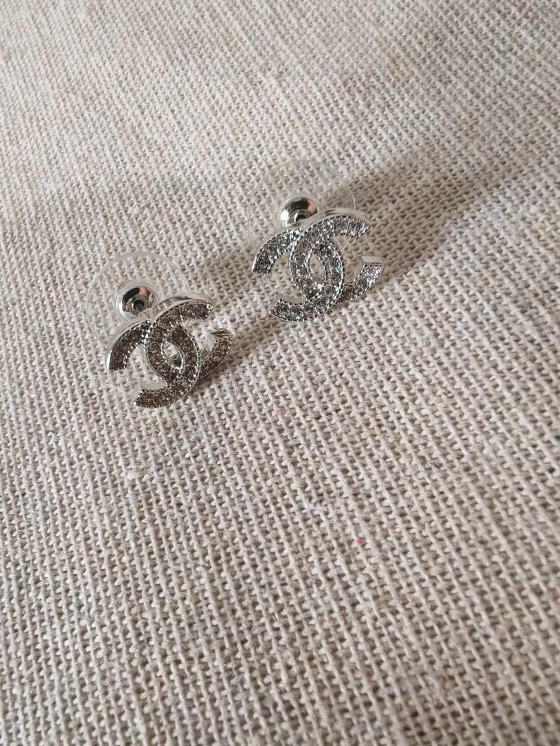 美品 シャネル CCマーク ピアス メタル&ストラス ピアス シルバー