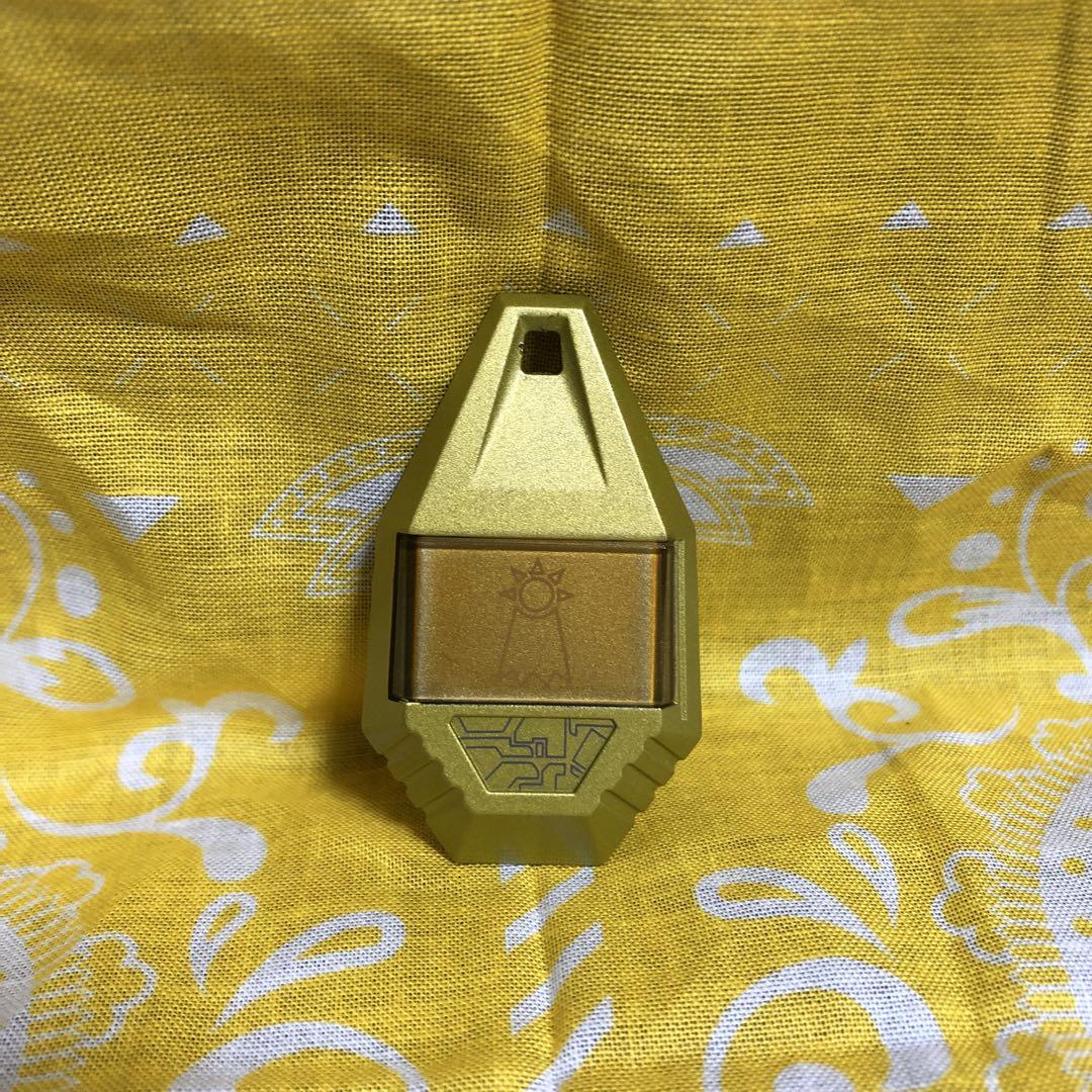 デジモンアドベンチャー デジモン きゅんぐるみ メモリアルグッズ タグ 紋章 71vYT++xNjL._UF350,350_QL50_.jpg