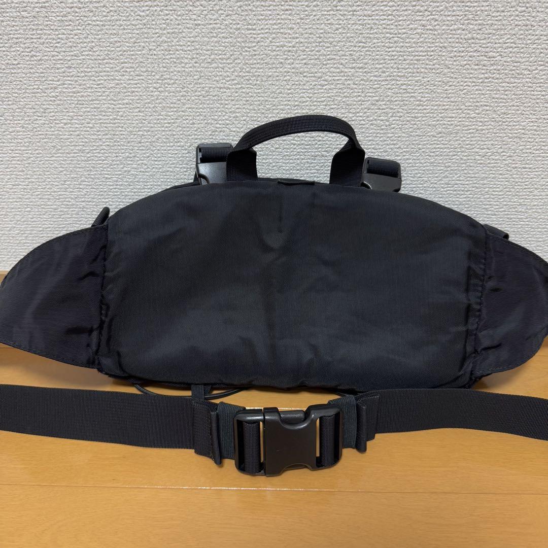 Supreme Waist Bag Black 黒 6L 19aw Supreme Waist Bag Black 黒 6L 19aw