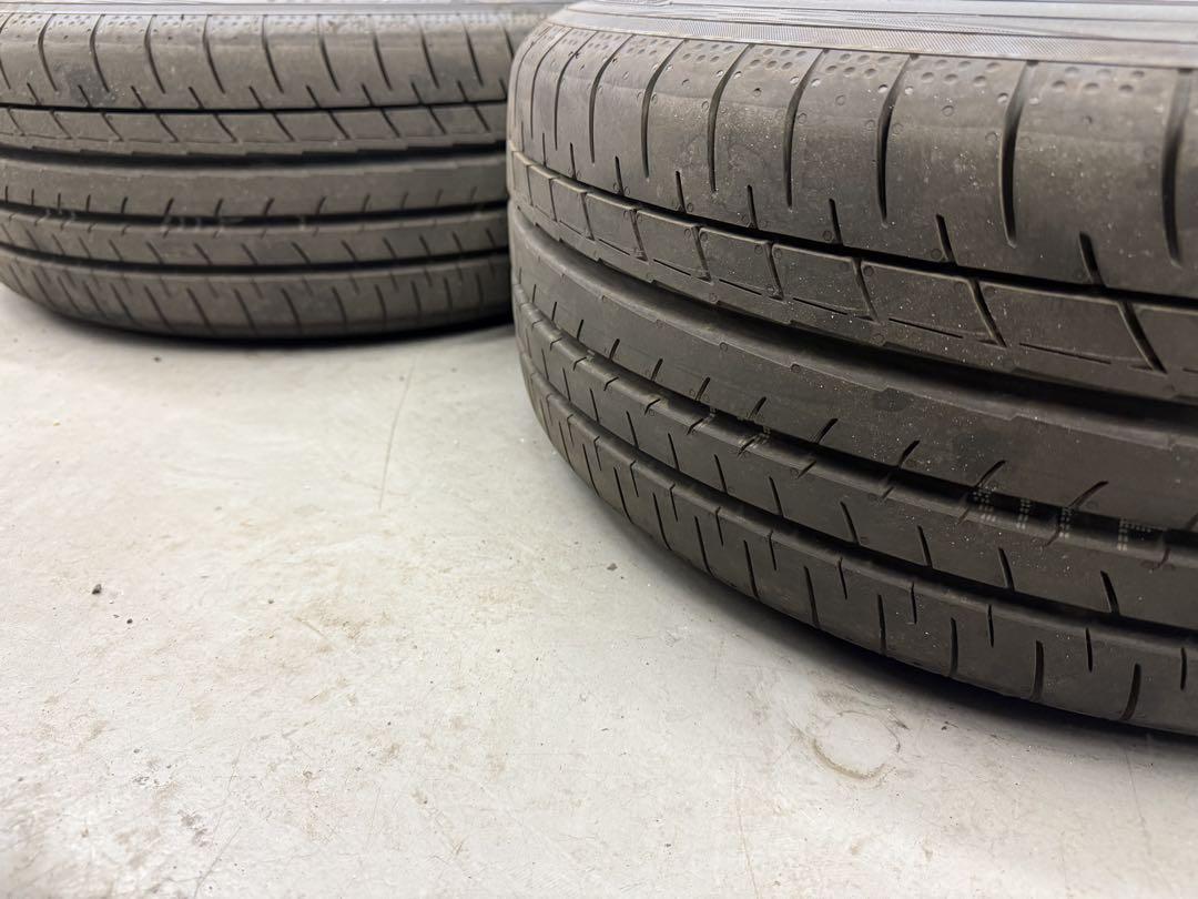 カローラツーリング純正17インチホイール(タイヤ付)215/45R17