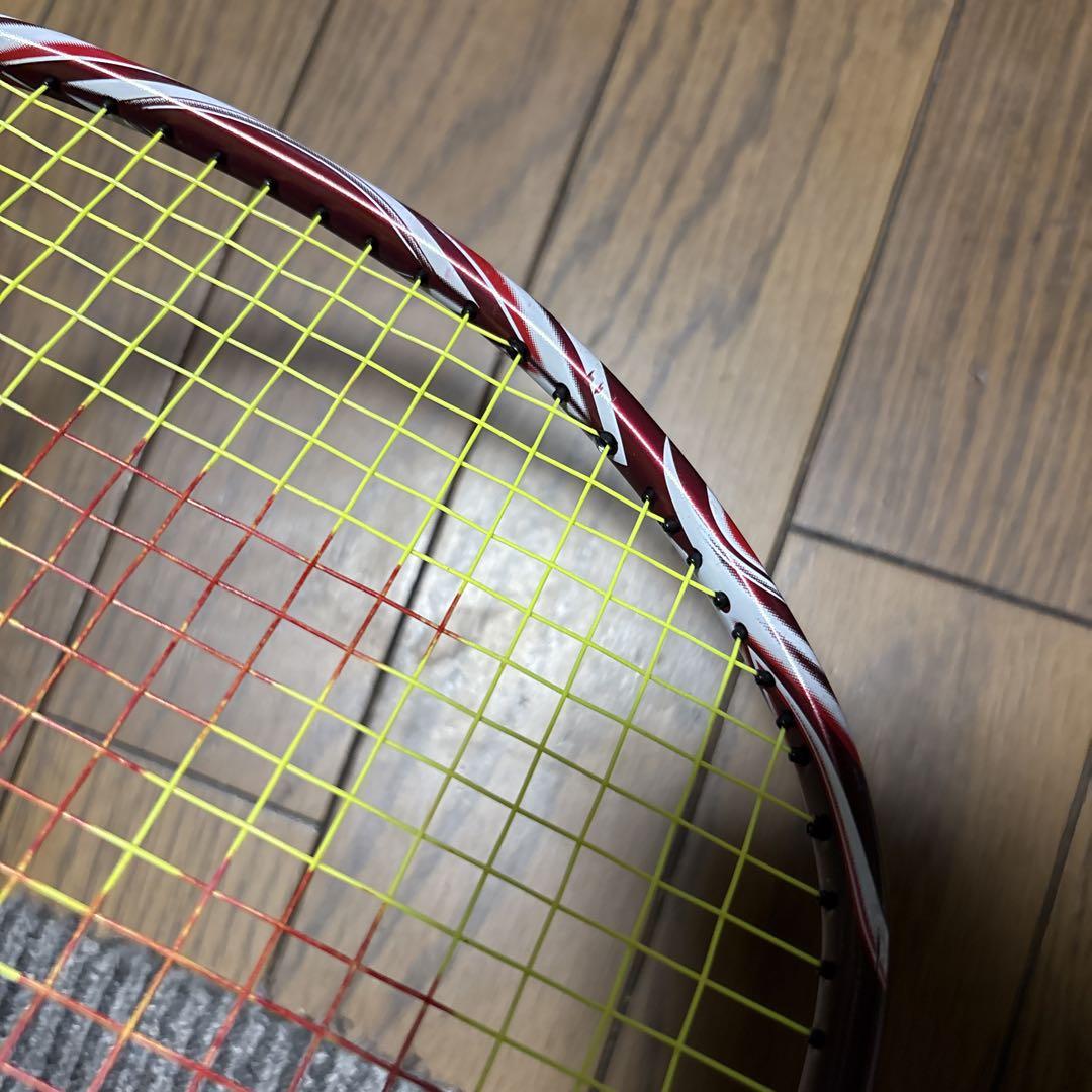 YONEX アストロクス100zz