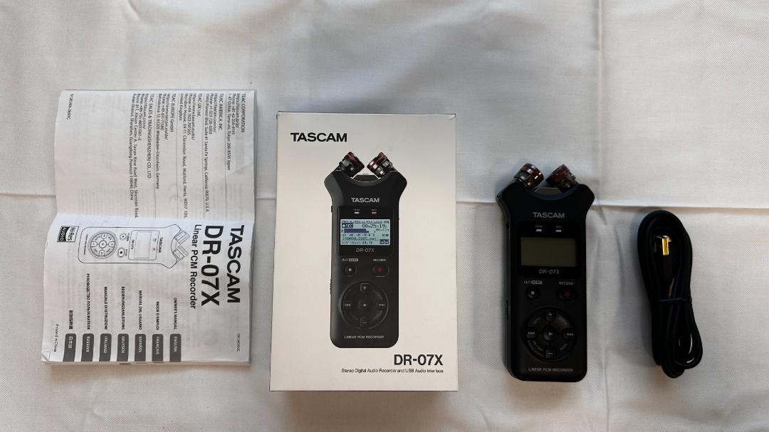 美品】TASCAM DR-07X タスカム ステレオハンディレコーダー