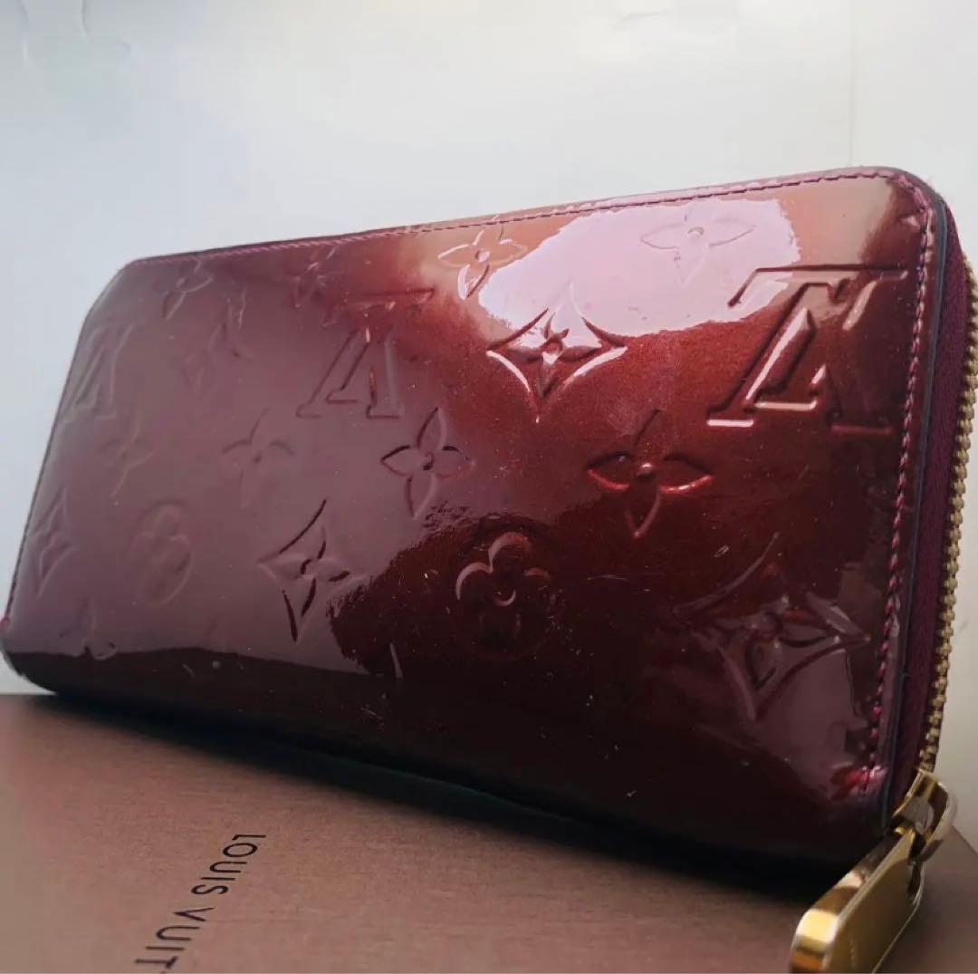 贈る結婚祝い 付属品あり美品✨ルイヴィトン 長財布 ジッピー