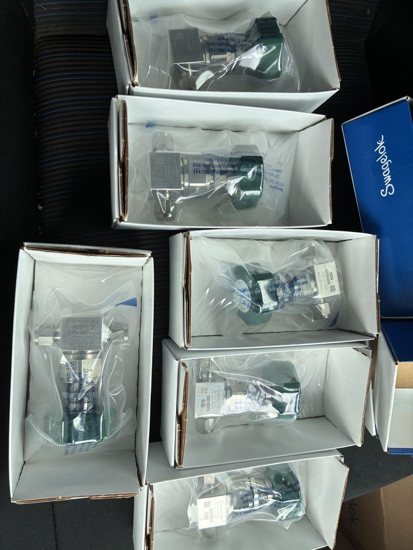 6台セット　Swagelokチューブバルブ　型番： SS-DSS4