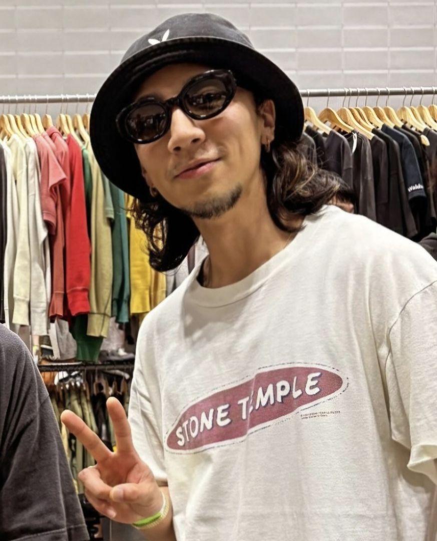 期間限定 セール - 売れ筋ランキングをチェック PILOTS TEMPLE STONE Tシャツ メルカリ - 大野さん着用 ストテン トップス