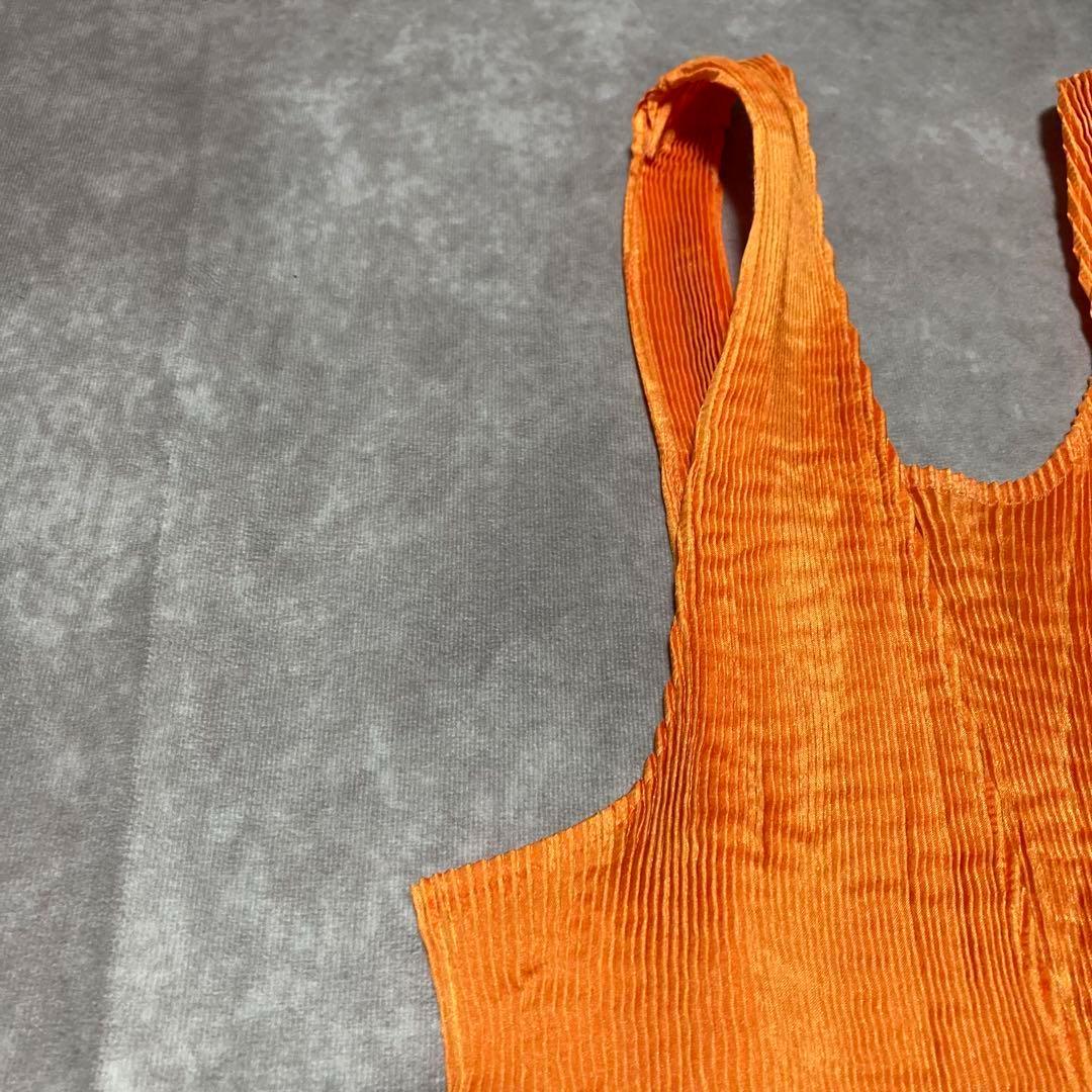 イッセイミヤケ ISSEY MIYAKE エプロンワンピース プリーツ