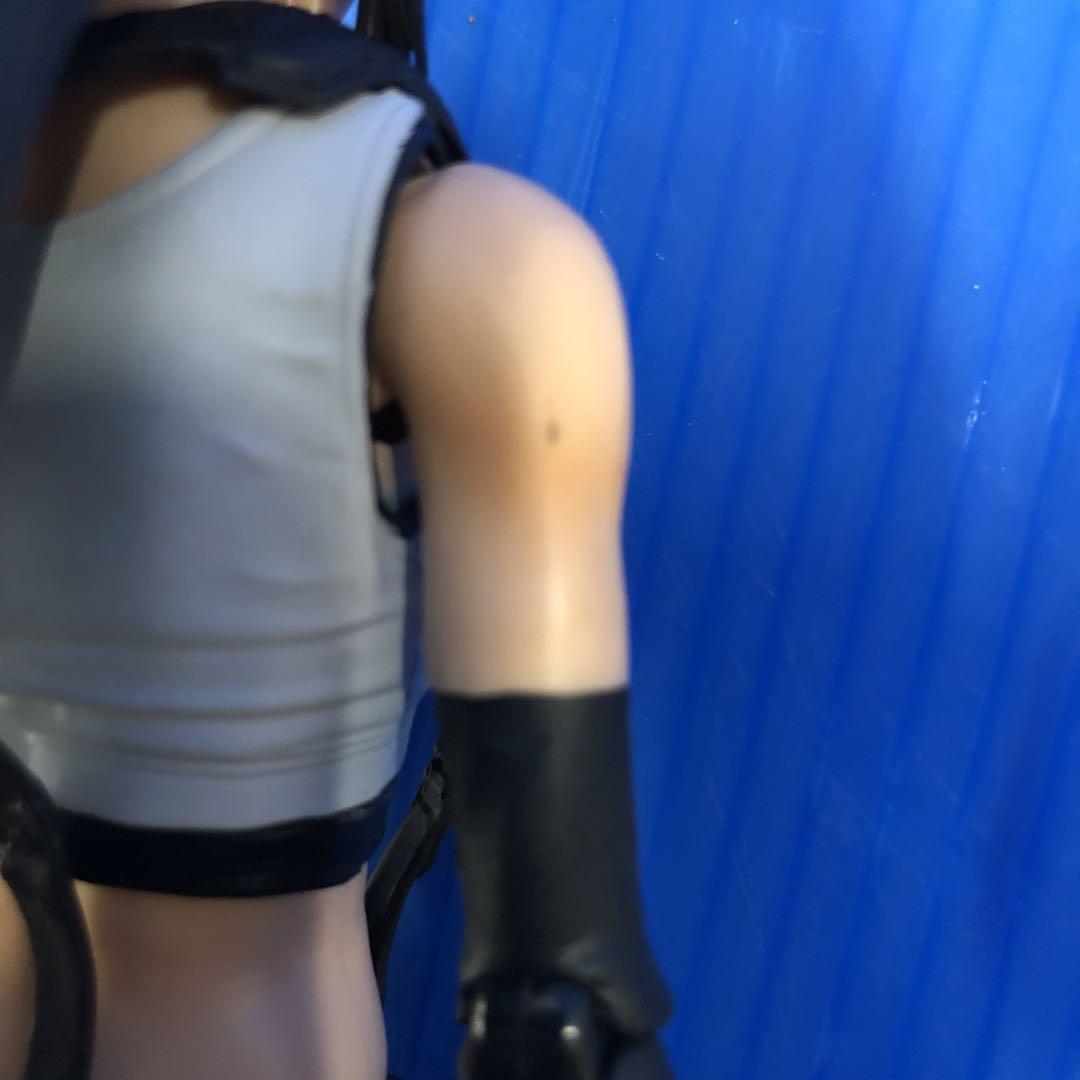 PLAY ARTS改 ティファ・ロックハート 「FFVII リメイク」